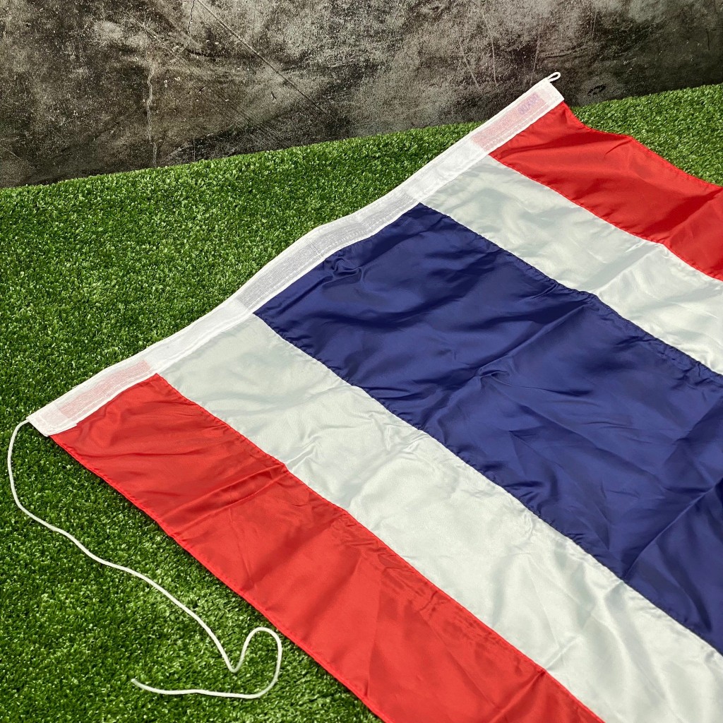 ธงชาติ ธงไตรรงค์ ธงชาติไทย พร้อมเชือก