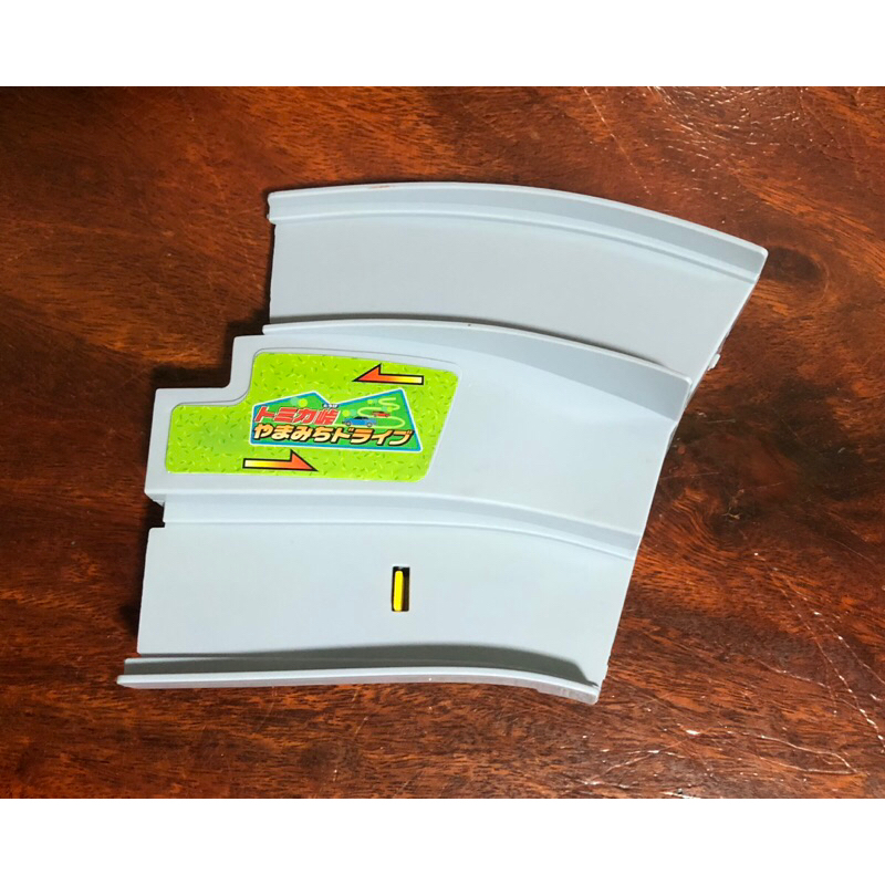 รางรถเหล็ก Tomica  มือสองค่ะ