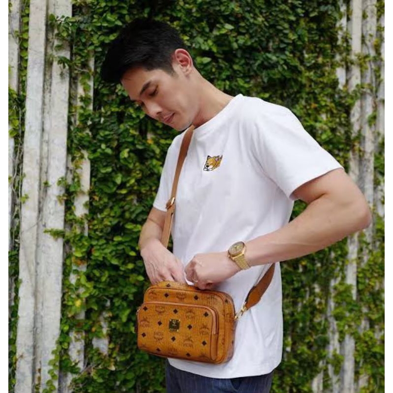(ถุงผ้า/การ์ด"เปล่า") ตรงปกล้าน สะพายข้าง น้ำตาล & ดำ SMALL x KLASSIK CROSSBODY OUT-LET กระเป๋า สุภาพบุรุษ สุภาพสตรี