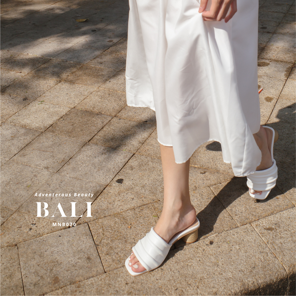 MiniB "BALI" #mnb070 - รองเท้าแบบสวมส้น 2 นิ้ว หน้าลอนนุ่ม