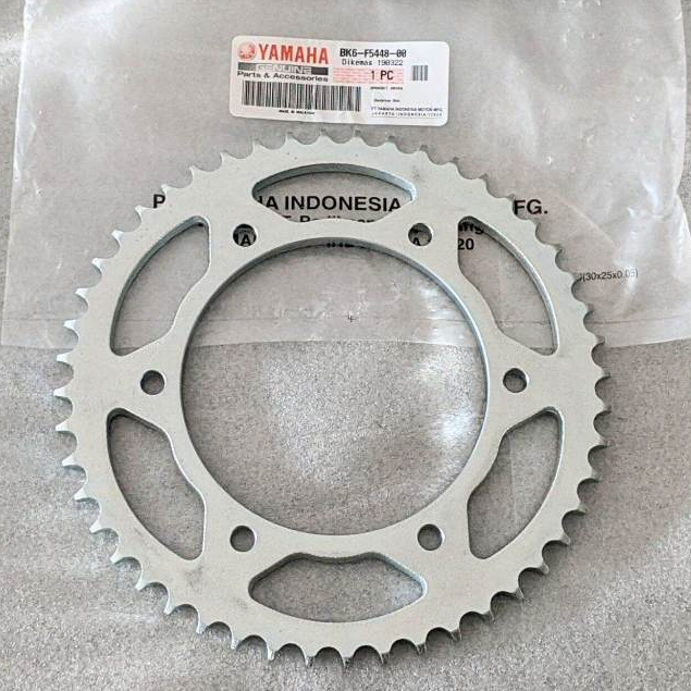 BK6F544800 สเตอร์หลัง XSR-155 YZF-R15 (2017-2024) แท้ YAMAHA BK6-F5448-00