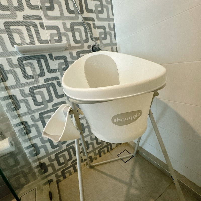 shnuggle อ่างอาบน้ำเด็กมือสอง ขายยกเซ็ต สภาพดี