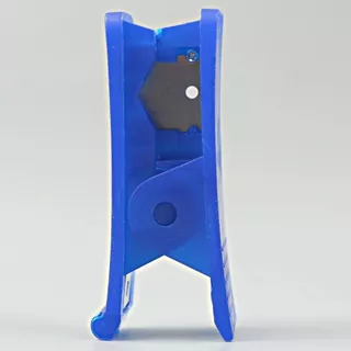 กรรไกรตัดท่อ PE (Tube Cutter) ใบมีดคม ใช้ตัดท่อพลาสติกอ่อน ท่อ PE ขนาด 2 หุน หรือ 3 หุน หน้าตัดเรียบ ใช้งานง่าย