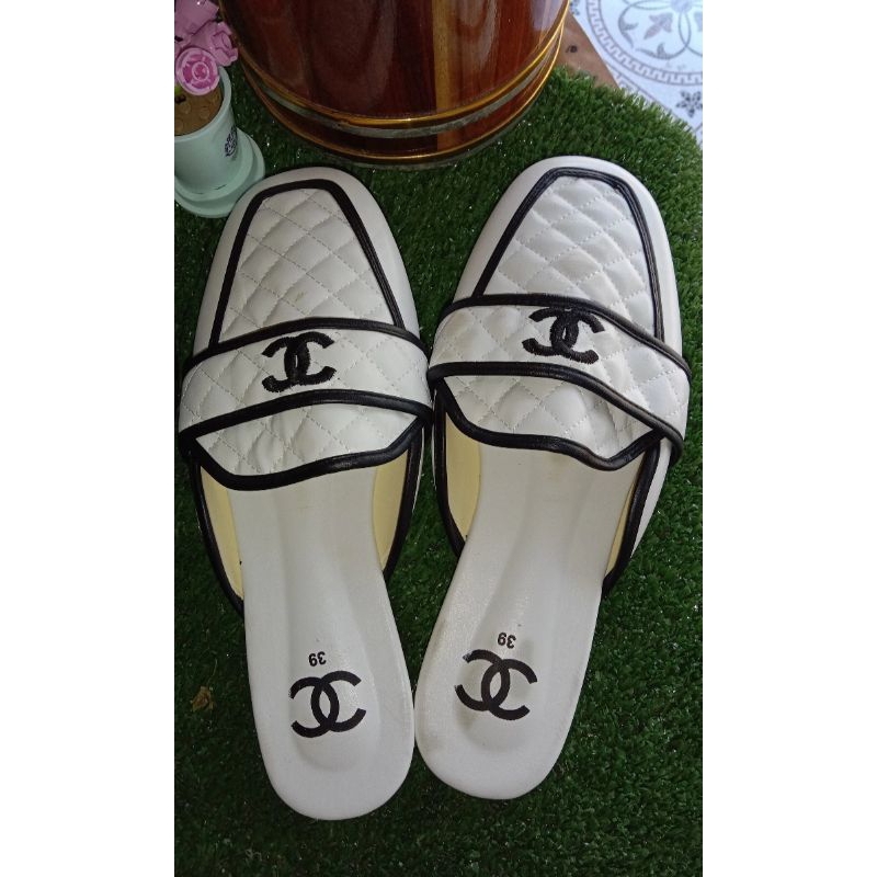 SALE!!รองเท้ามือ1#ตำหนิ