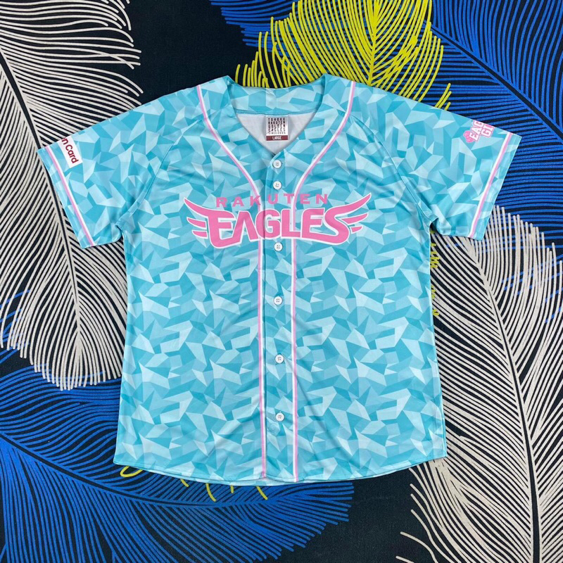 เสื้อเบสบอล ทีม Rakuten Eagles 🦅 มือสอง ทีมดังจากญี่ปุ่น สีหายาก  ▪️แบรนด์ -  RAKUTEN  ▪️รอบอก   44 