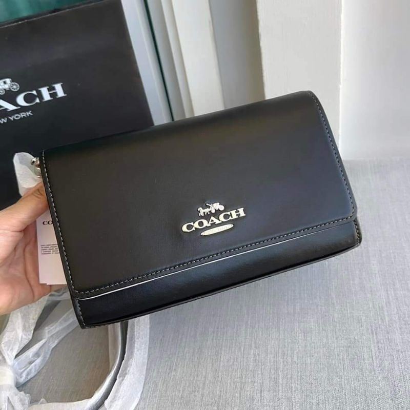 ✔ ของแท้ 100% ✧.* New พร้อมส่ง ✧.* กระเป๋าสะพายข้าง Coach Crossbody bag สีดำ