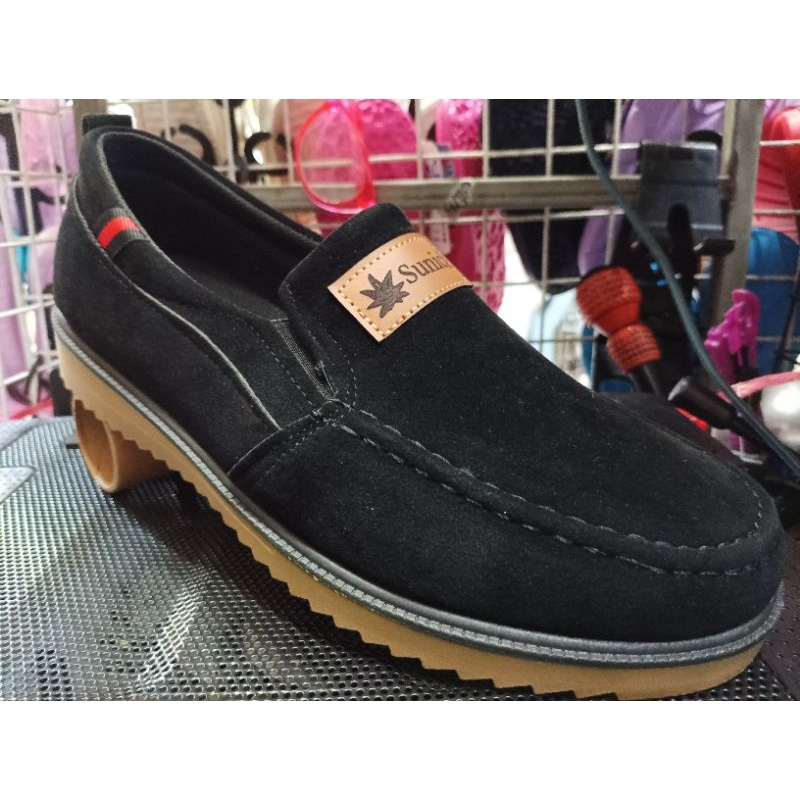 B Double(บี ดับเบิ้ล)รองเท้าเช็คโกผู้ชาย ยี่ห้อ B Double(บี ดับเบิ้ล) รุ่น M264