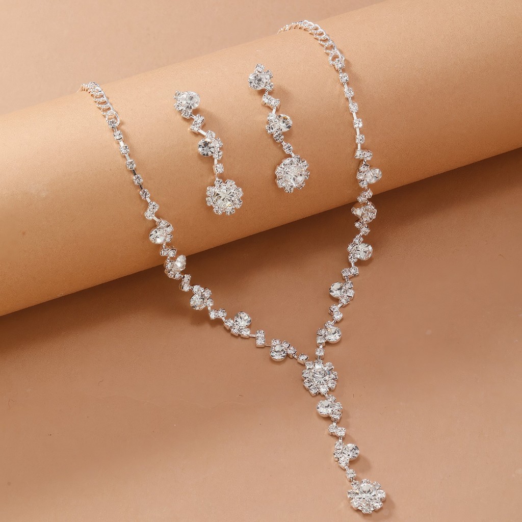 ชุดเครื่องประดับ สร้อย ต่างหูเพชร เครื่องเพชร งานประกวด งานแต่งงาน นางงาม เจ้าหญิง - รูปที่ 4