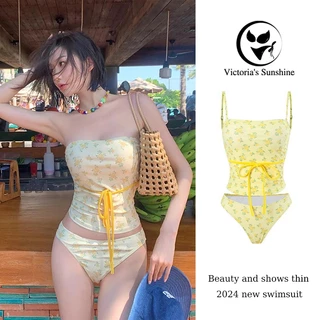 ชุดว่ายน้ำหญิง ทูพีช เกาะอก ดอกไม้สีเหลือง สินค้าขายดีในเมืองไทย พร้อมส่ง#0251