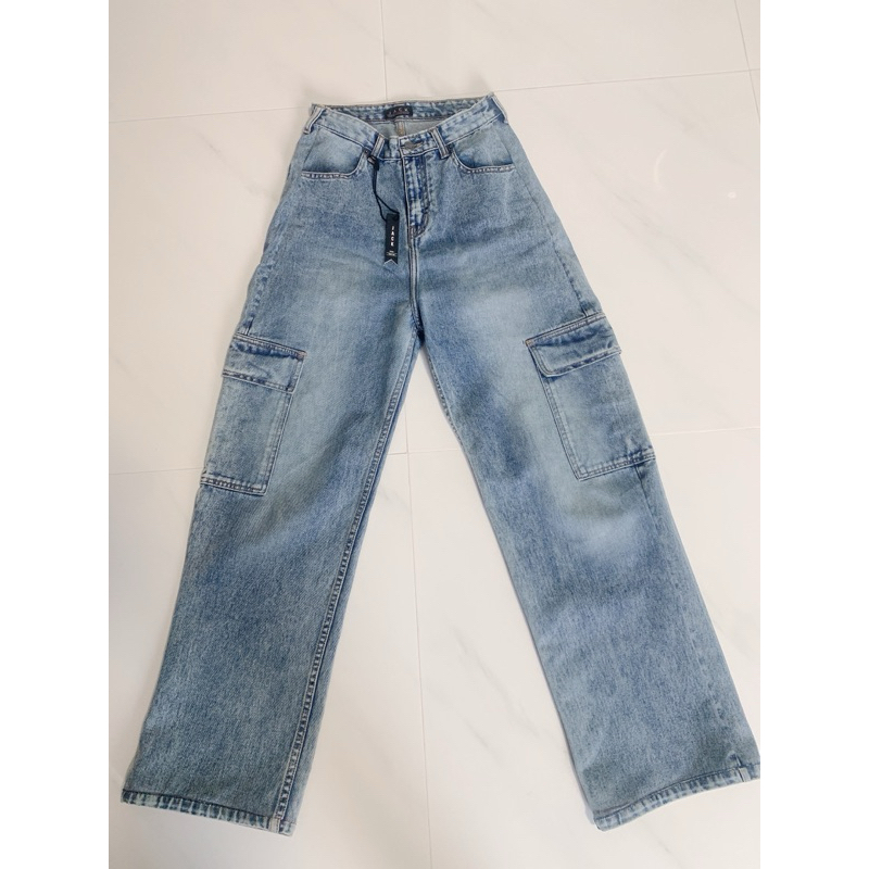 กางเกงยีนส์ มือหนึ่ง ป้ายห้อย (ยี่ห้อ jack russel) (2 ตัว ในราคา 990฿ จากราคา 1,750฿)