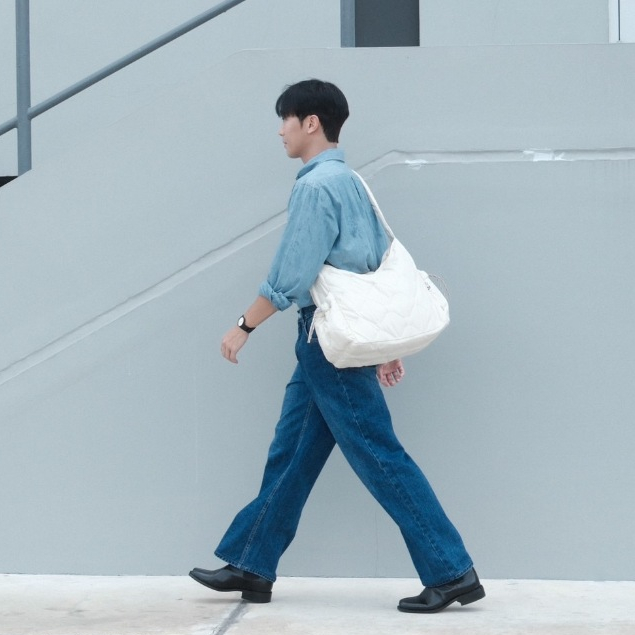 Fill in the bag (4 สี) กระเป๋าสะพายไนลอน รุ่น Pal