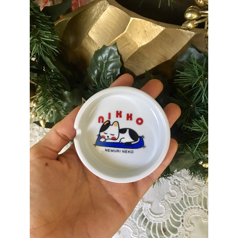 Nemuri Neko ที่เขี่ยบุหรี่ลายเเมวเหมียว