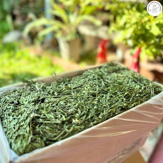 CBRF หญ้ากระต่าย หญ้าอัลฟาฟ่าอบลมร้อน Super Premium Alfalfa Grass 1Kg. (กล่องน้ำตาล)