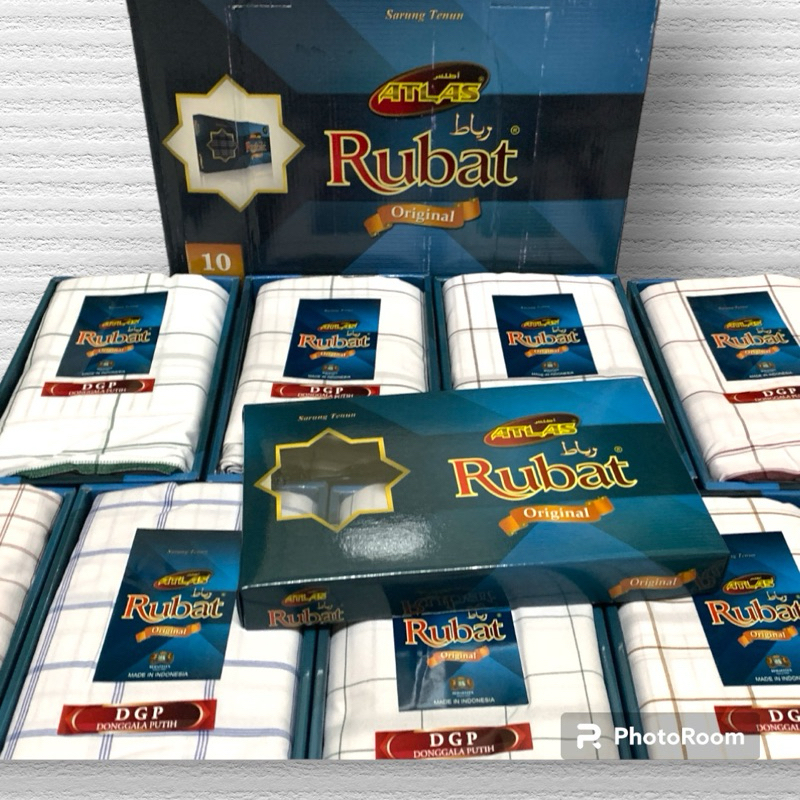 ผ้าโสร่งผู้ชาย ผ้าถุงผู้ชาย ตราRubat สีขาว ลายตาราง เย็บแล้ว พร้อมกล่อง