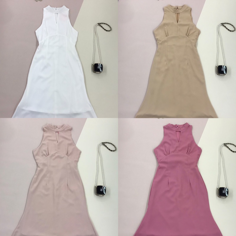 [ELSA] Y005 ชุดเดรสกระโปรงแขนกุดคอเต่า ดีเทลเว้าช่วงอก