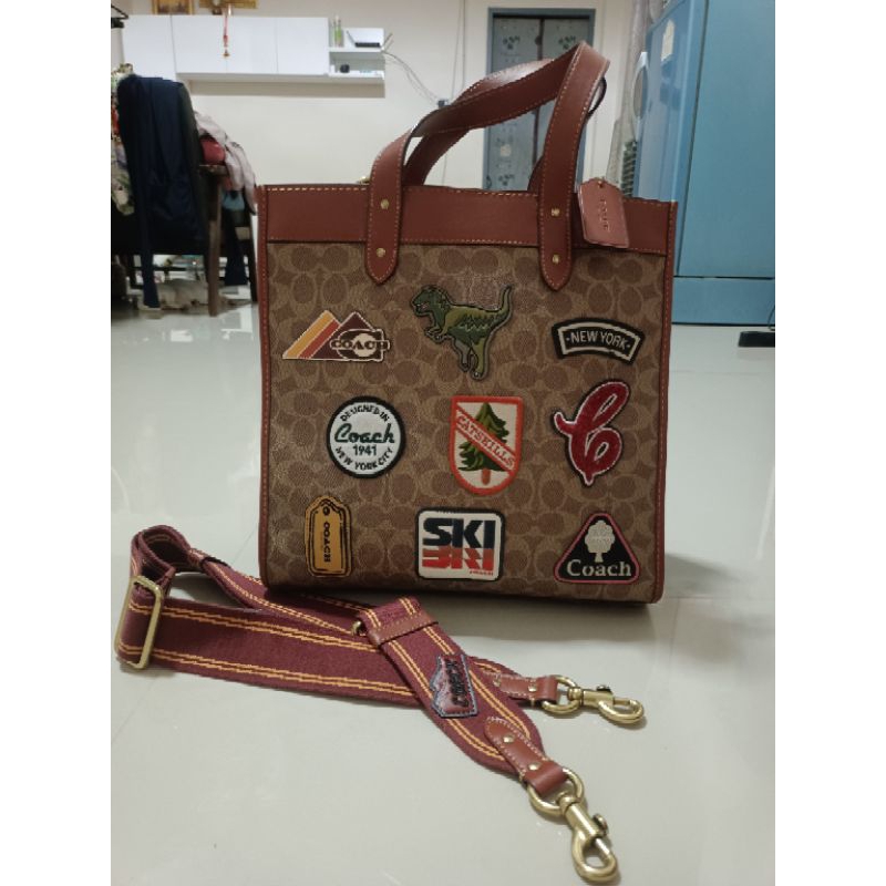 ส่วต่อ Coach แท้ ตู้มือสองญี่ปุ่น C6846 Tote Bag Shoulder Bag Lexi Dinosaur 2 Way Bag