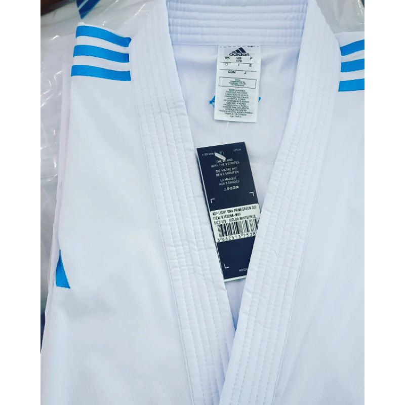 ชุดคาราเต้แถบไหล่สีน้ำเงิน adidas ADILIGHT DNA with blue shoulder stripes - แข่งขันต่อสู้ WKF Approved Kumite uniform