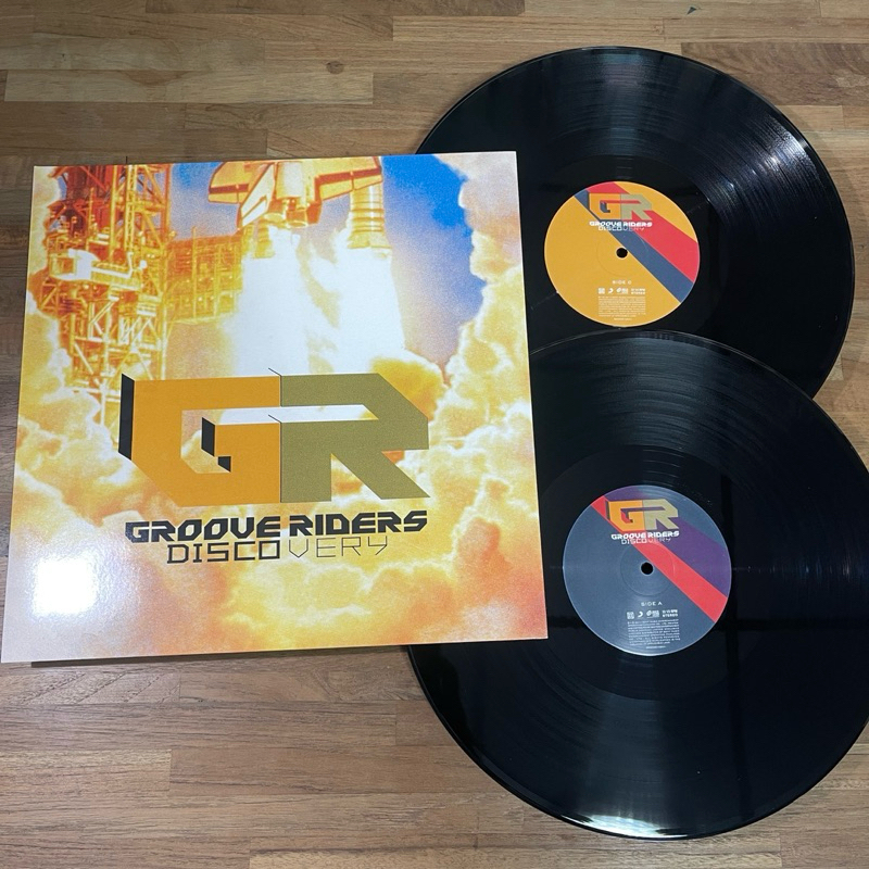 แผ่นเสียง Vinyl : GROOVE RIDERS - DISCOVERY (2LP , 1st Press , Gatefold Sleeve , Barcode: 8859028102041)