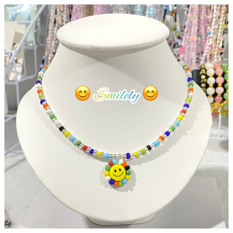 smilesummer สร้อยคอลูกปัดจี้ดอกไม้ยิ้มเดชี่ซันเดย์ สร้อยคอผู้หญิงผู้ชายสร้อยลูกปัดคละสี