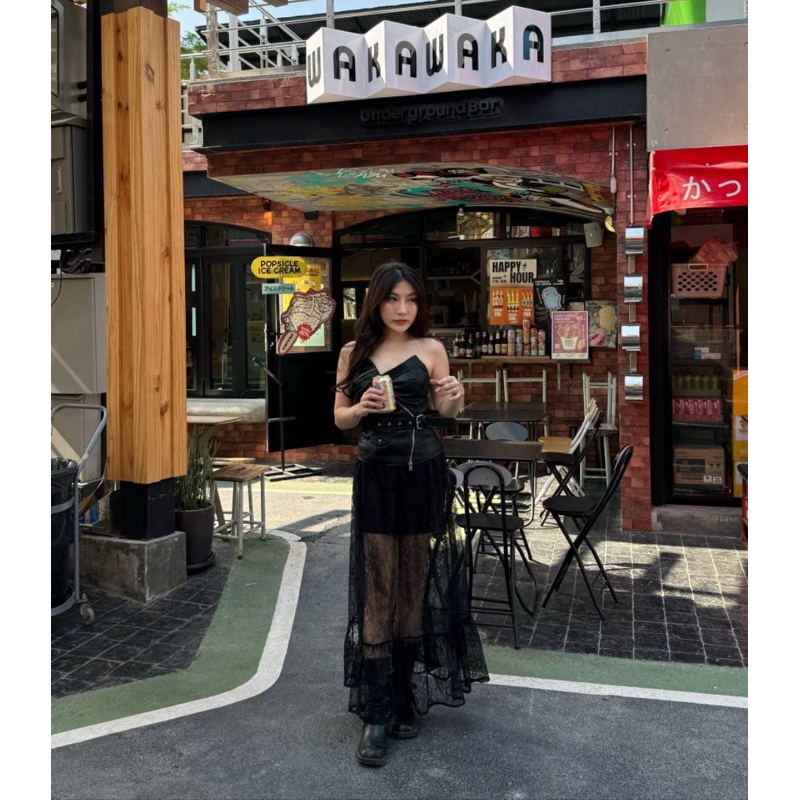 กระโปรงลูกไม้ซีทรูกับกางเกงซับด้านใน BD