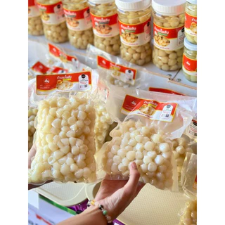 กระเทียมโทนดองน้ำผึ้ง ลดราคา 219฿‼️ น้ำหนักเนื้อล้วนๆๆ 1 กิโลกรัม (ชั่งแต่เนื้อ ไม่รวมน้ำ) มี อย.