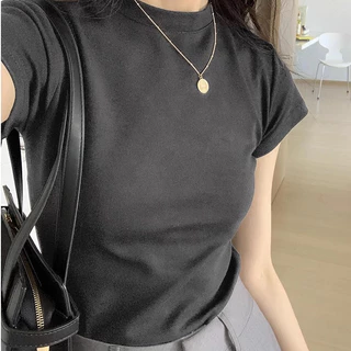 3สี เสื้อครอป เสื้อผ้าแฟชั่นผู้หญิง ทรงเบสิคแมตช์ง่ายชิลๆ สีพื้น คอกลม #J227