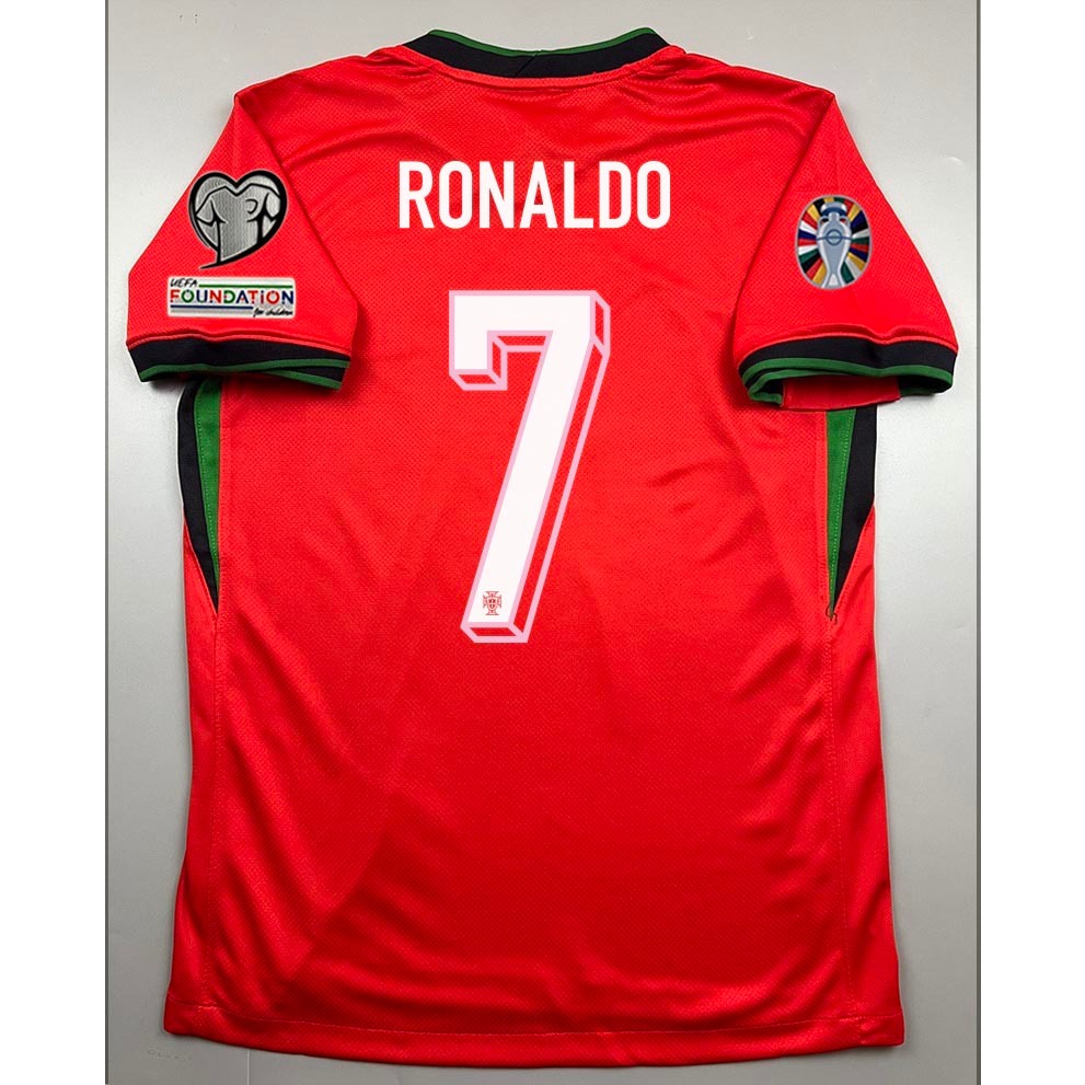 เสื้อบอล แฟนบอล AAA ทีมชาติ โปรตุเกศ เหย้า 7 RONALDO อาร์มยูโร Euro 2024 Portugal Home สินค้าอยู่ไทย พร้อมส่ง