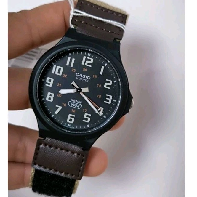 CASIOนาฬิกาซีรีย์MW-240BWของแท้ 100%รับประกันสินค้า 1 ปีเต็ม