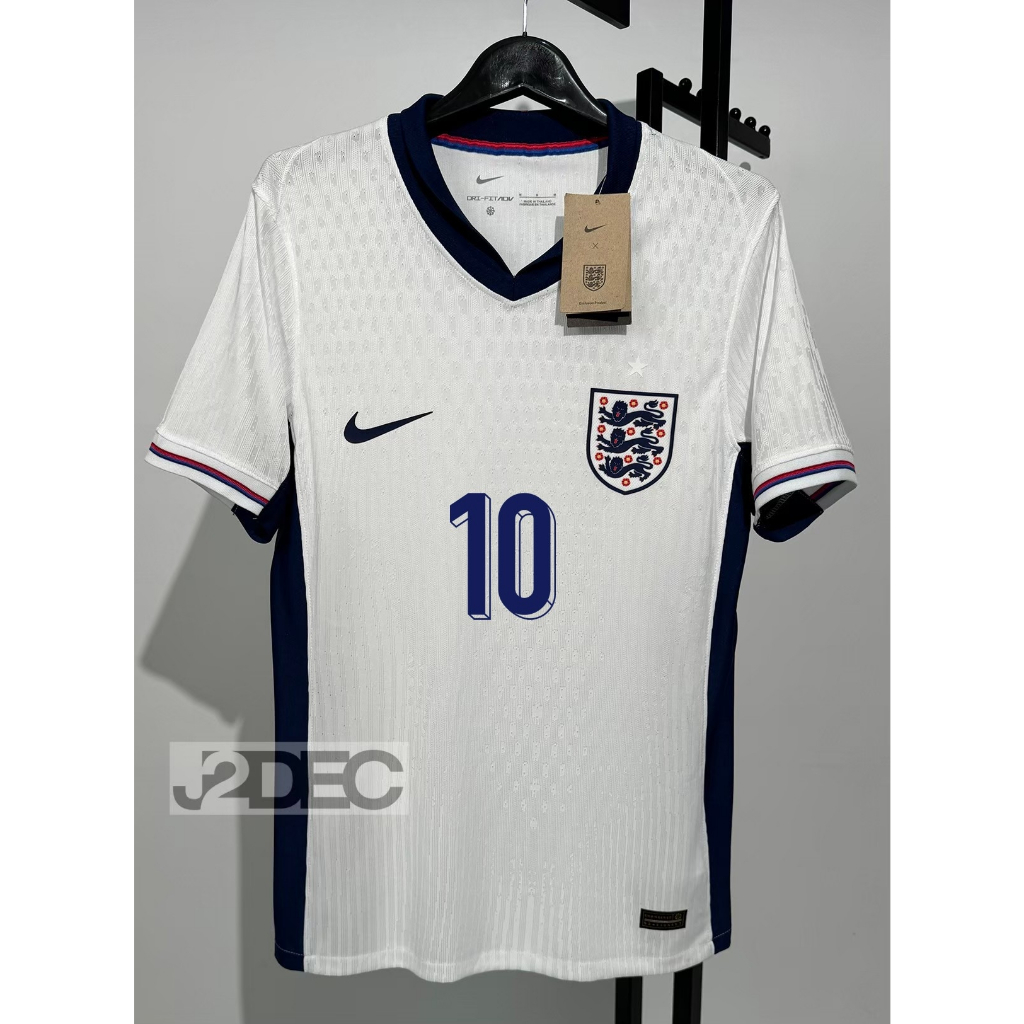 ใหม่ล่าสุด!!! เสื้อฟุตบอลทีมชาติ อังกฤษ Home ชุดเหย้า ยูโร 2024 เกรดนักเตะ [ PLAYER ] สีขาว พร้อมชื่อเบอร์นักเตะทุกคน