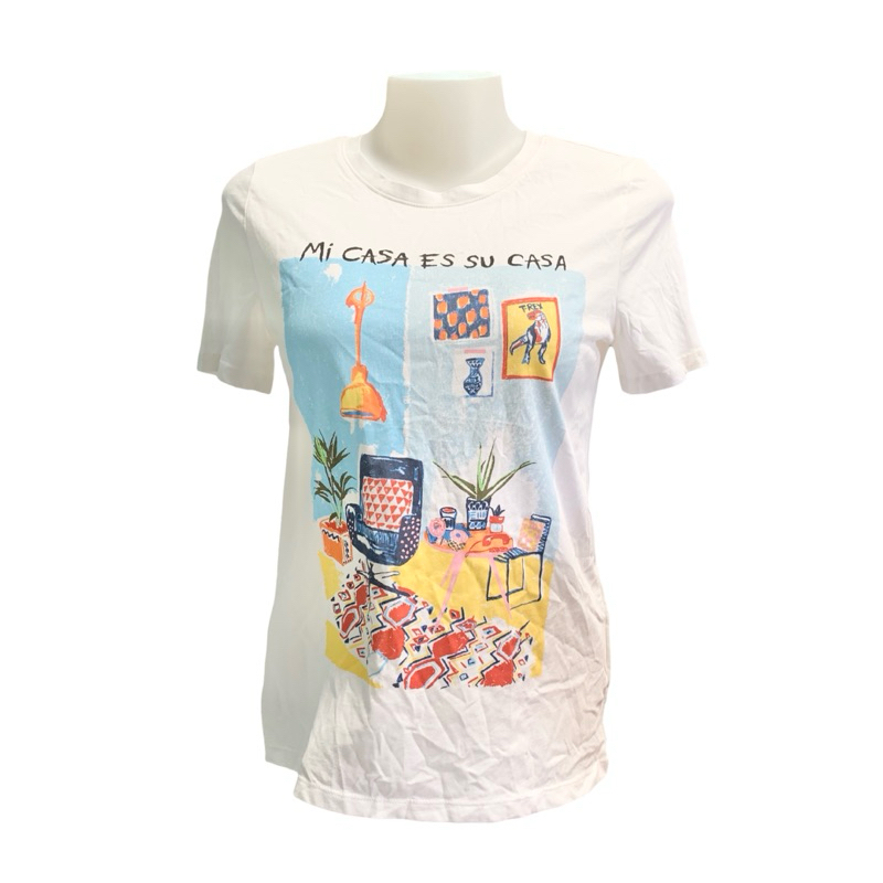 H&M (XX36) เสื้อยืดคอกลม แขนสั้น ผู้หญิง สกรีนลาย Mi Casa Es Su Casa อก36 พร้อมส่ง🌻🛒