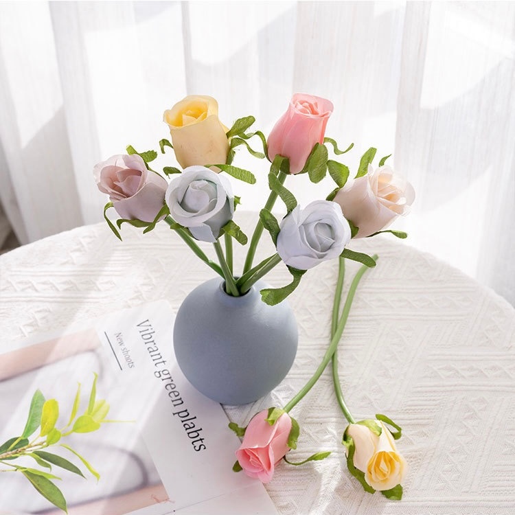 OurHome [พร้อมส่ง] กุหลาบตูมดอกเดียว Artificial single bud rose ตกแต่งงานแต่งงาน ดอกไม้ปลอม ดอกไม้ประดับห้อง