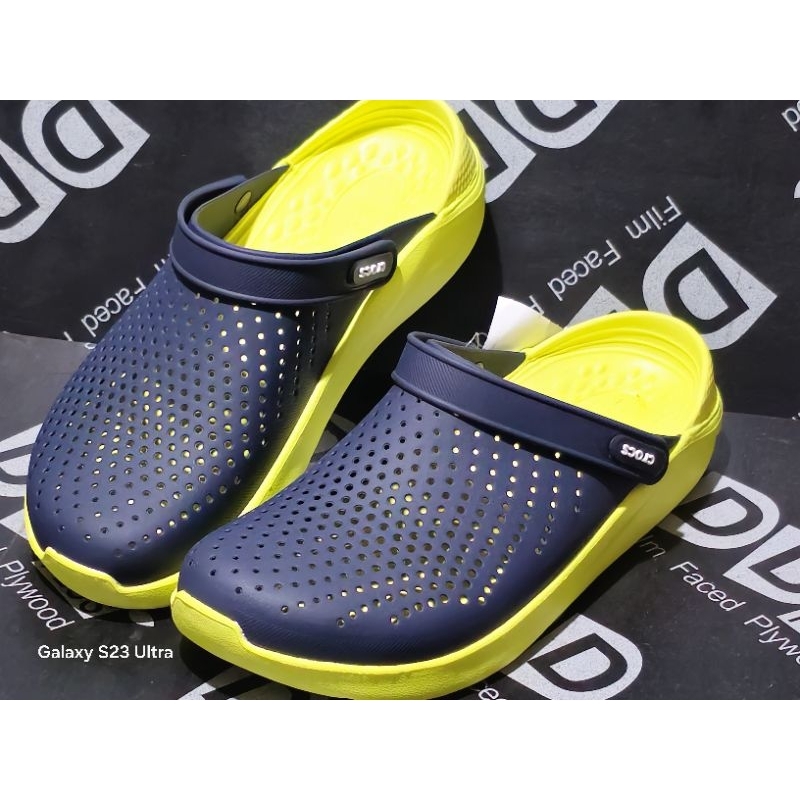 Crocs Lite Ride Clog รองเท้าแตะ แบบลำลอง มาใหม่สุดฮิต ใส่ได้ทุกเพศ มีส่วนลดราคา
