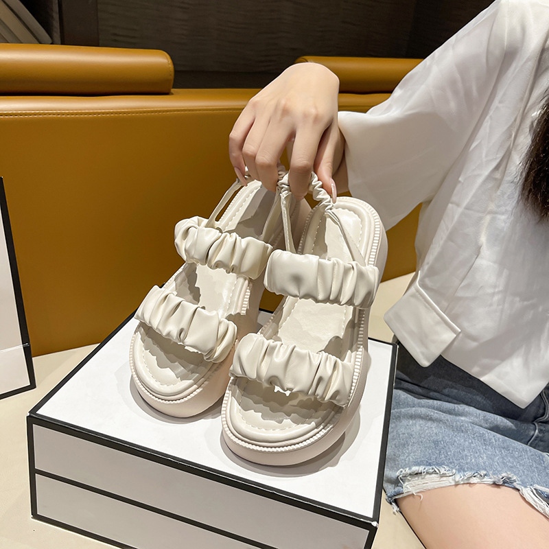 LxShop   งานปังเวอร์ รองเท้าแตะแฟชั่นรัดส้น มีพร้อมให้เลือก 3 สี เอาใจคุณสาวๆด้วยความสูงถึง 1.5 นิ้ว บอกเลยแมทช์ลุค