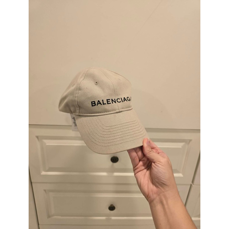 หมวก Balenciaga ของแท้ มือสอง