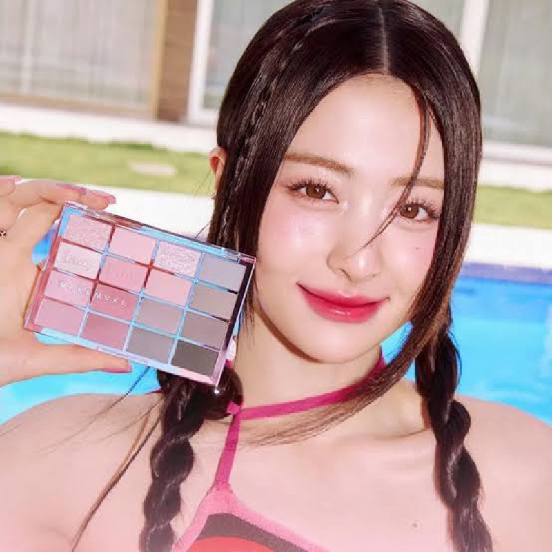 Wakemake Soft Blurring Eye Palette