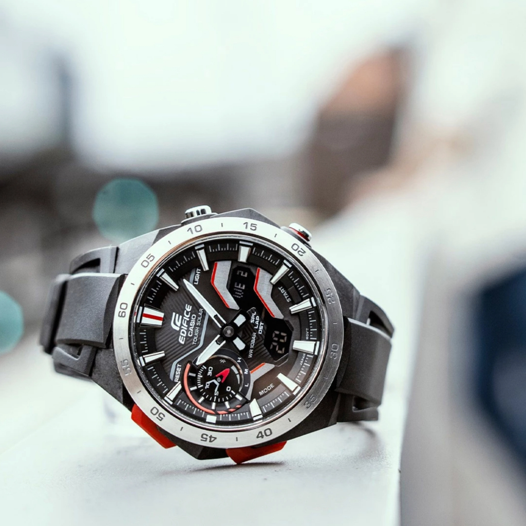 นาฬิกาข้อมือผู้ชายทันสมัย รุ่น ECB-2200HTR-1A ​​หน้าปัดองค์ประกอบการแข่งรถ รับประกัน 1 ปี