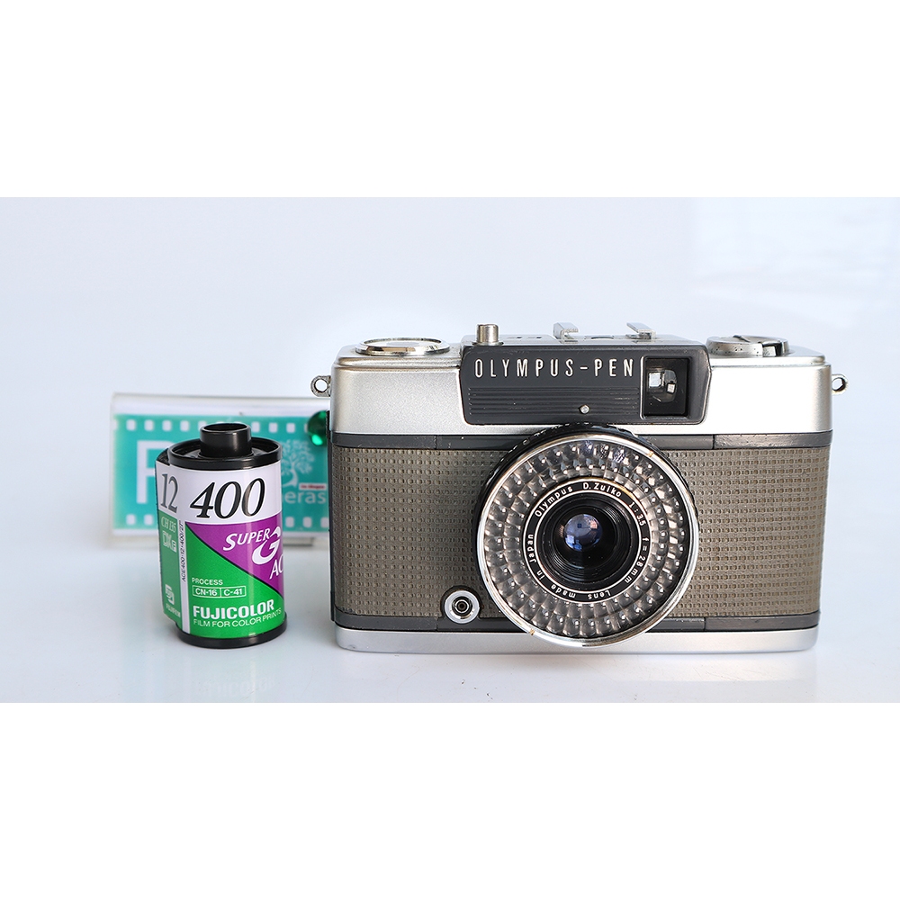 Olympus PEN EE-2 กล้องฟิล์มโอลิมปัส รุ่นPEN-EE-2 ปี1968 พร้อมเลนส์ D-Zuiko 28mm. F1:3.5 (SN-2666951)