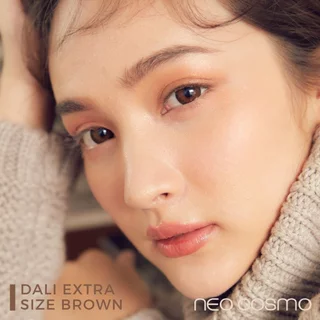 คอนแทคเลนส์ Dali Extra Size Brown (Neo Cosmo) ดาลี่สีน้ำตาลธรรมชาติ โตกว่าตาดำ มีส่งด่วนใน กทม.