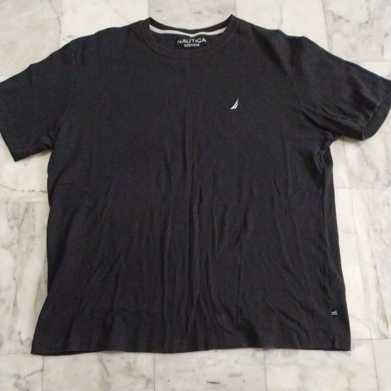 เสื้อยืดแขนสั้น แนวสตรีท NAUTICA แท้ มือสอง สภาพดี ของพร้อมส่งครับ