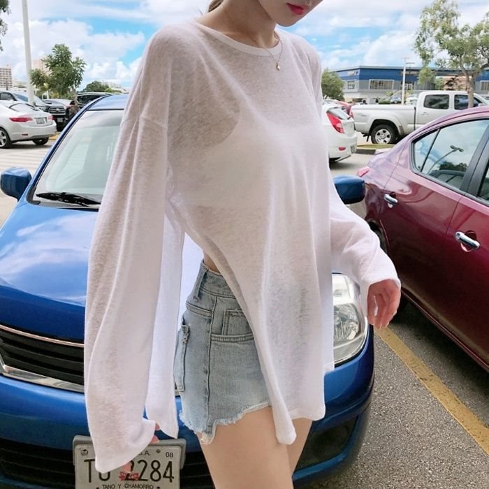 พร้อมส่ง เสื้อคลุมกันแดด เสื้อ กันuv แขนยาว บางและเบา โอเวอร์ไซส์ สีขาว#0304