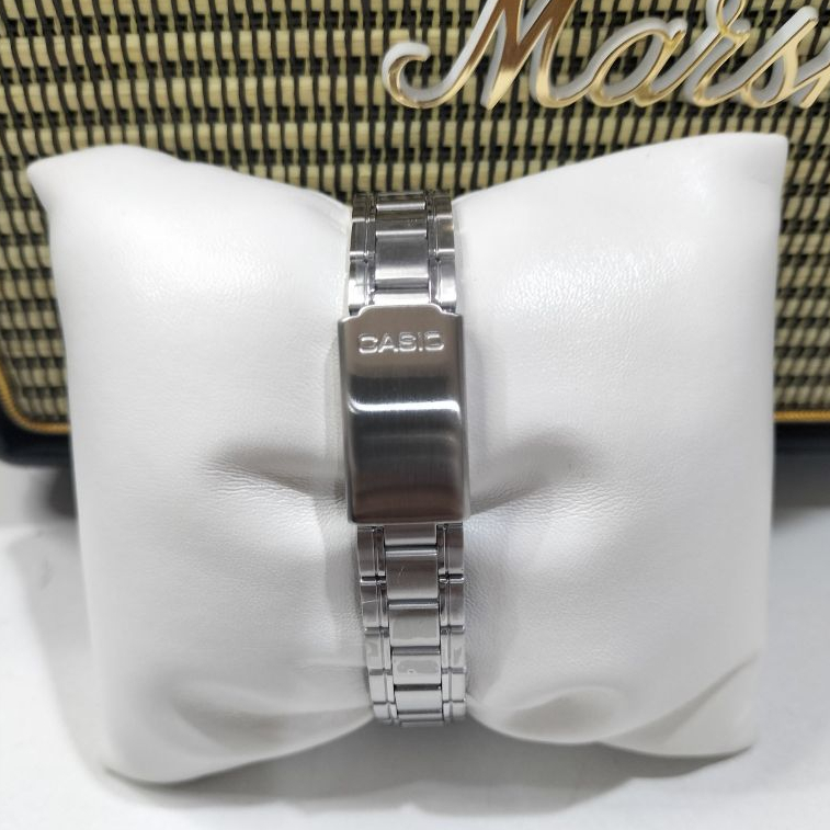 CASIO LTP-V006D หน้าปัด25มม. นาฬิกาหญิง สายสแตนเลส กันน้ำ แสดงวันที่-สัปดาห์ คาสิโอแท้ รับประกันศูนย์1ปี