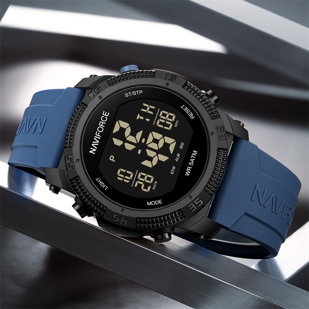 โปรลดพิเศษ Naviforce รุ่น NF7104 นาฬิกาข้อมือผู้ชาย ประกันศูนย์ไทย 1 ปี สินค้าลิขสิทธิ์แท้ 100% ส่งไ