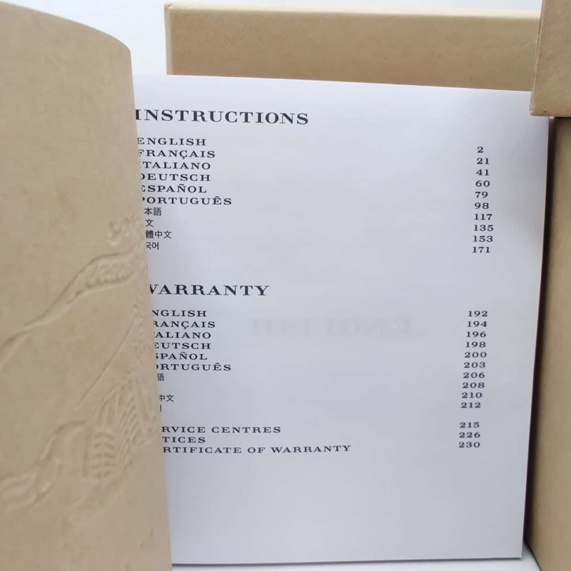 ลดอีก12% กล่องนาฬิกา Burberry watch ของแท้ ของใหม่ พร้อมคู่มือ การ์ด