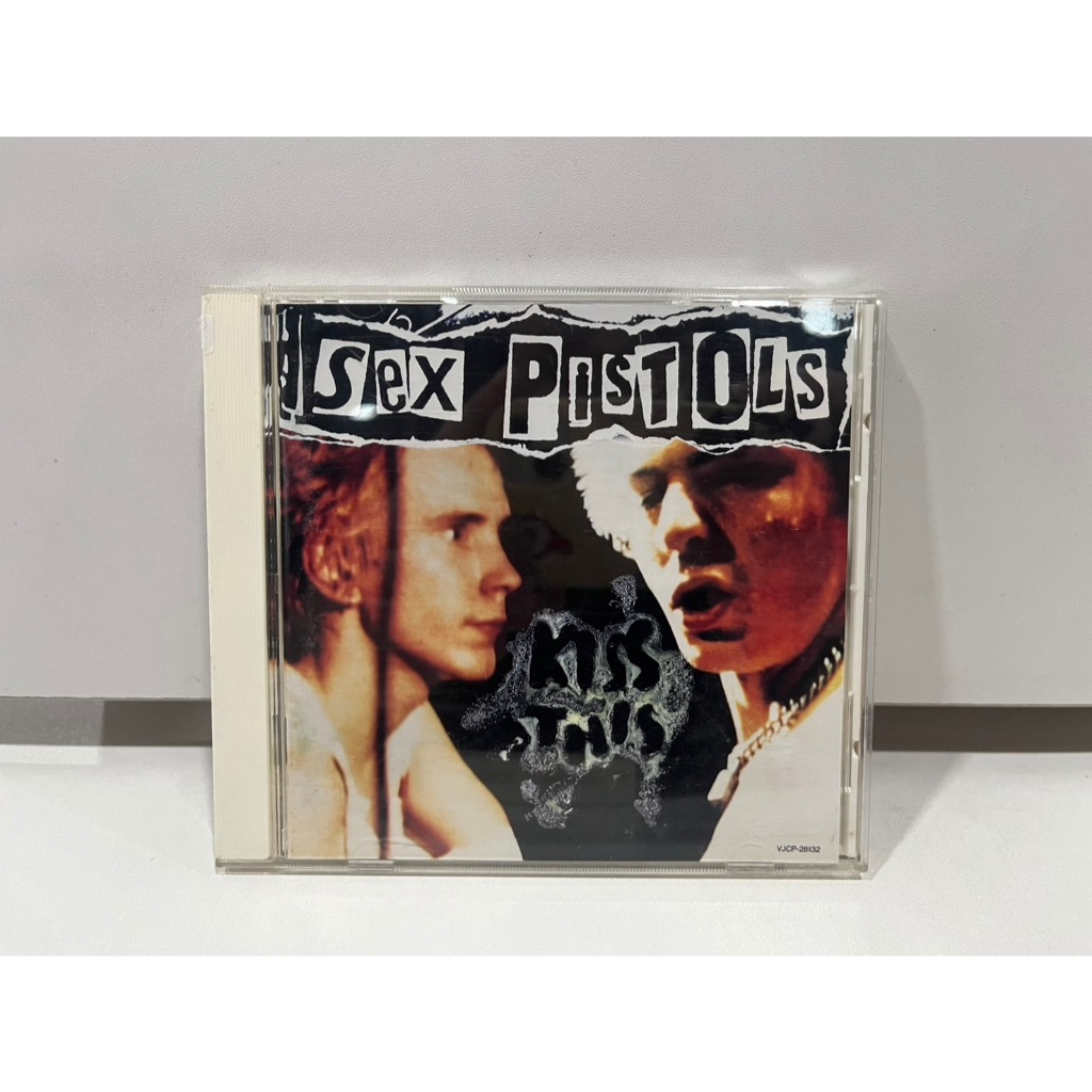 1 CD  MUSIC ซีดีเพลงสากล   SEX PISTOLS  KISS THIS  VJCP-28132    (C16K7)