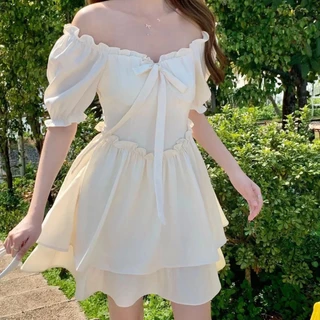 เสื้อผ้าผู้หญิง เดรสสีขาว กระโปรงทรงสลิม ทรงสวย