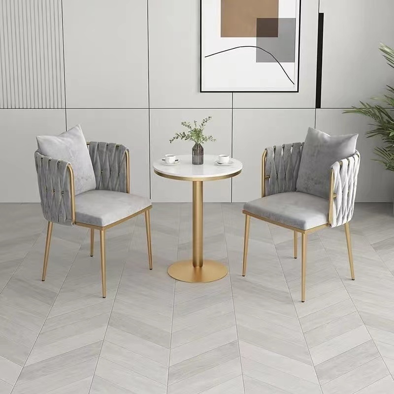 Nordic Modern Minimalistอินเทอร์เน็ตสาวคนดังสีชมพูพนักพิงกำมะหยี่เหล็กDressingเก้าอี้ร้านอาหารสบายๆบ้านเก้าอี้รับประทานอ