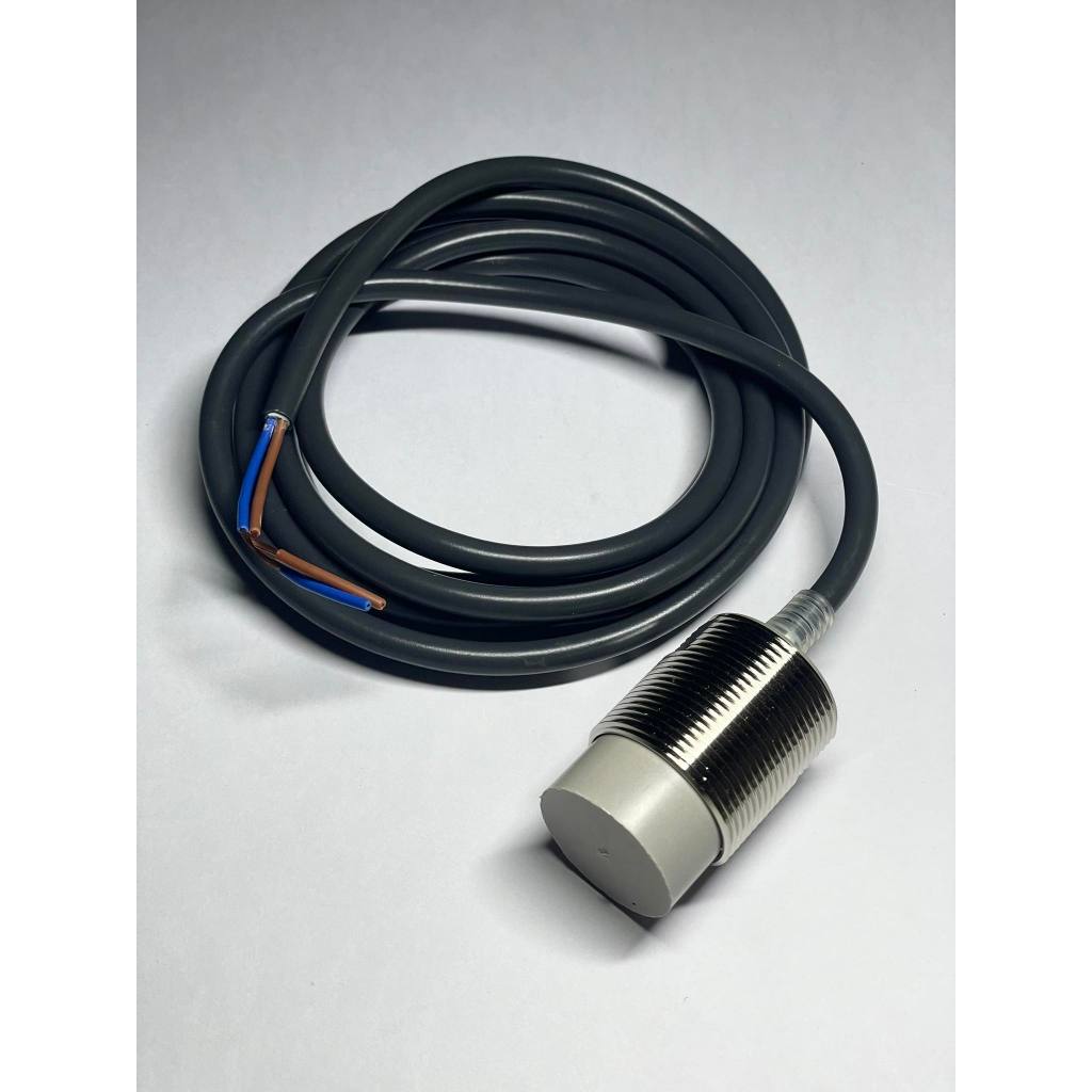 OMRON-Proximity Sensor E2E-X18MY1