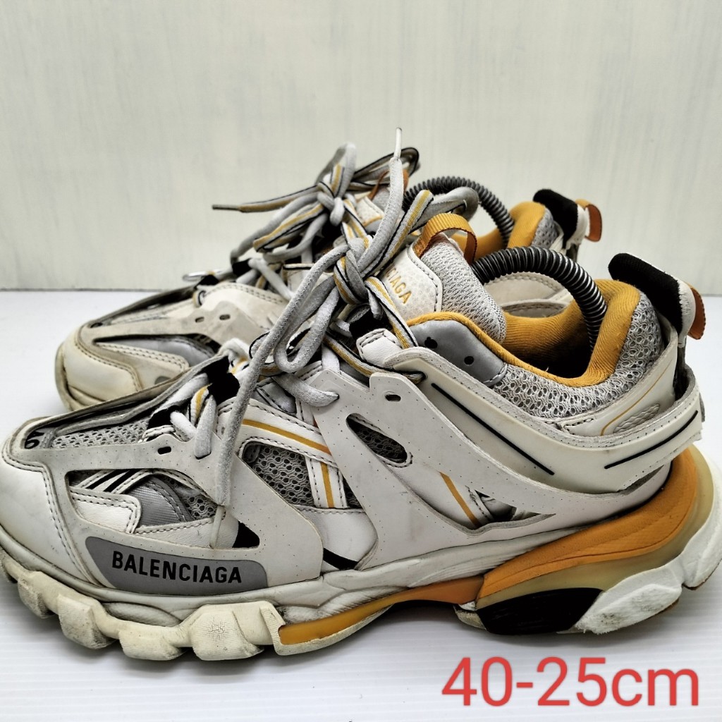 รองเท้าผ้าใบมือสองหญิง balenciaga track size 40-25 cm