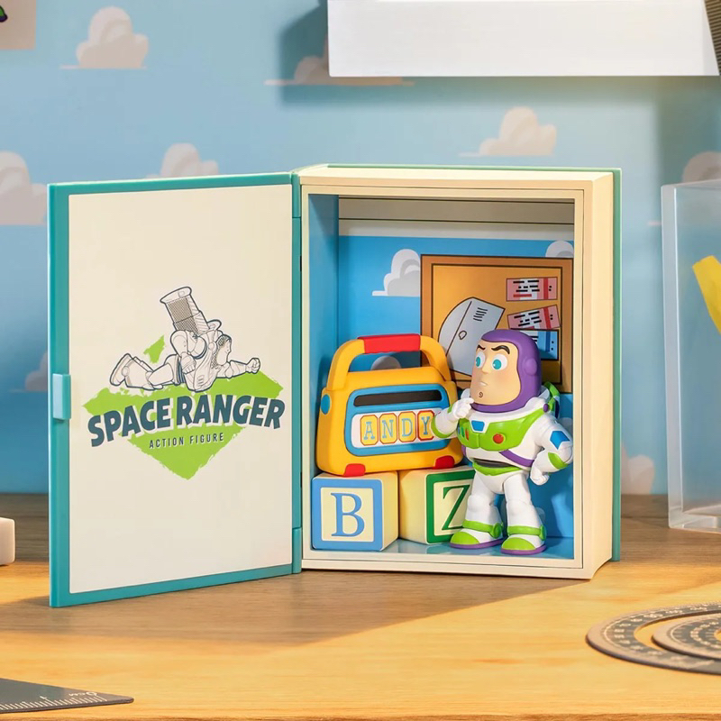 (พร้อมส่ง แบบเลือกตัว) Toy Story: Andy's Room Series Scene Sets แบบเช็คการ์ดไม่แกะตัวค่ะ - รูปที่ 4