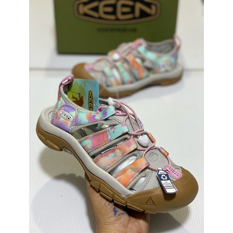 (พร้อมส่งไนไทยรองเท้าแตะเดินป่าKEEN-งานใฮอินมีเบอร์36….45หญิงและชายพร้อมส่งฟรีกล่อง+ถุงผ้าด้วย